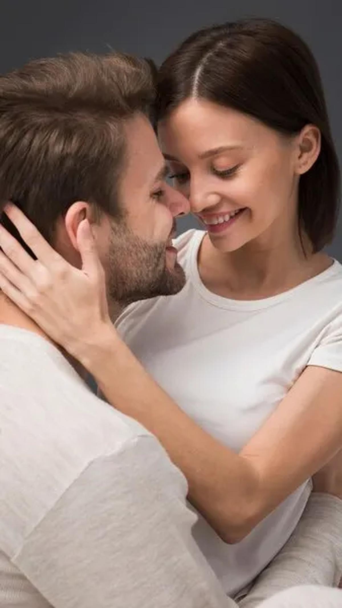 Solusi Inovatif bagi Istri dalam Menyehatkan Hubungan Seksual