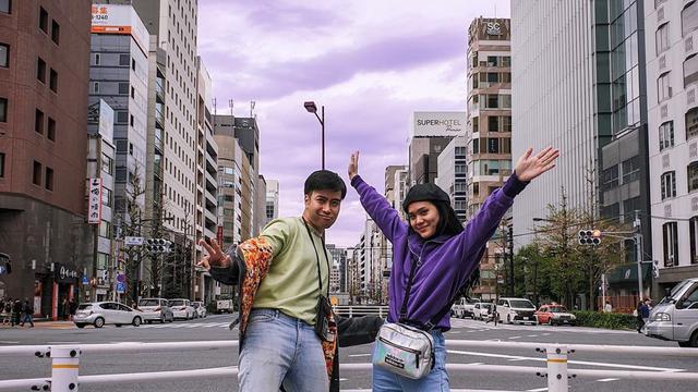 Vidi Aldiano dan Sheryl Sheinafia.