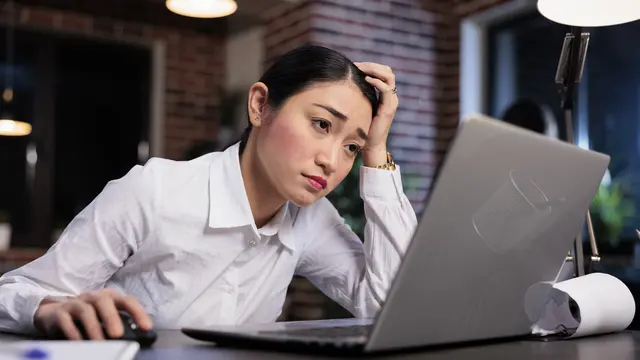 7 Budaya Kerja yang Ternyata Bisa Picu Burnout (photo by freepik.com)