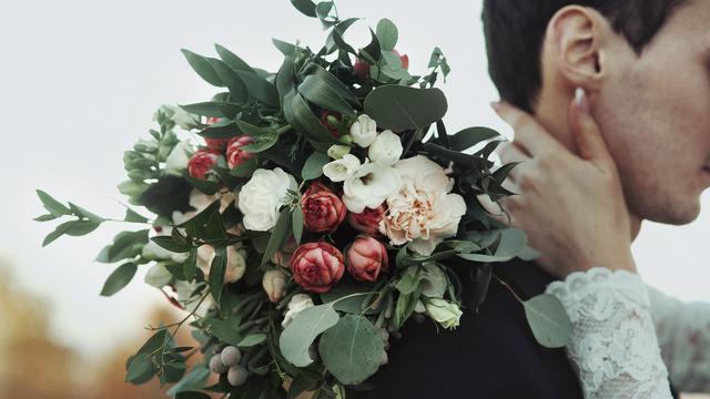 Jangan Lakukan Ini Saat Memilih Dekorasi Bunga Pesta Pernikahan