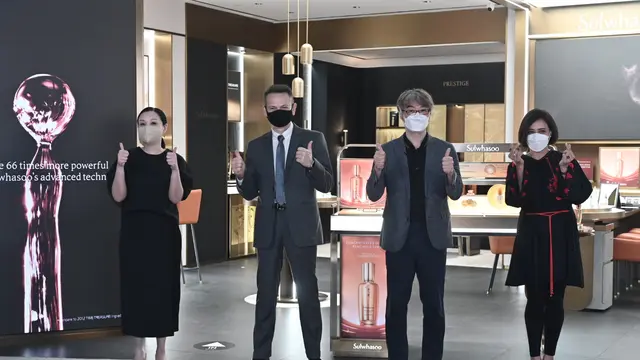 Mencoba Skincare Andalan Song Hye Kyo Secara Langsung di Jakarta