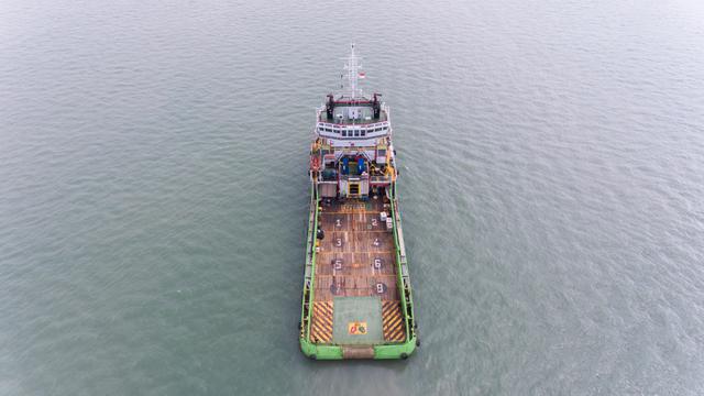 Kapal yang dimiliki oleh PT Pelayaran Nasional Ekalya Purnamasari. (Dok ELPI)