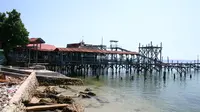 Pulau Kayangan di Makassar berikan kepuasan bagi Anda yang menantikan pemandangan menakjubkan senja di pulau. (Foto: Ekky Ezzar)