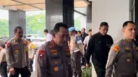 Kapolri Jenderal Listyo Sigit Prabowo menghadiri langsung rapat koordinasi lintas sekrtoral di Gedung Bidakara Jakarta Selatan, Senin (25/3/2024). (Liputan6.com/M radityo Priyasmoro)