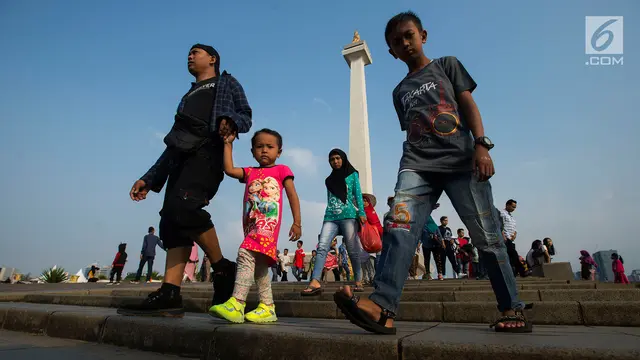 Monas