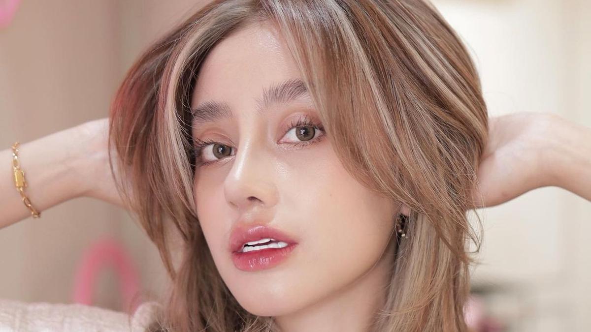 ART Selebgram Tasya Revina Diduga Maling Barang Majikan, dari Parsel  Kiriman Fuji hingga Hermes Kelly - ShowBiz Liputan6.com