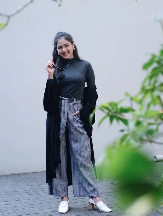 (Instagram/cutsyifaa)