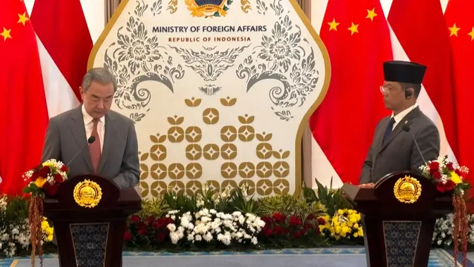 Dialog Strategis Pertama RI-China Bahas Kereta Cepat Jakarta-Bandung hingga AI