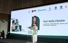 Perlukah Pengenalan AI Anak Usia Dini? Pakar Pendidikan Prof. Stella Christie Ungkap Hal Lebih Penting