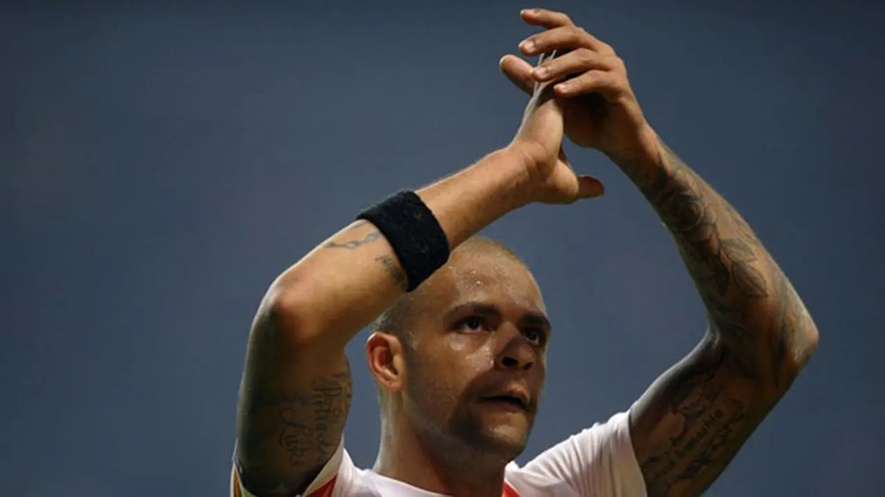 felipe-melo-131002c.jpg
