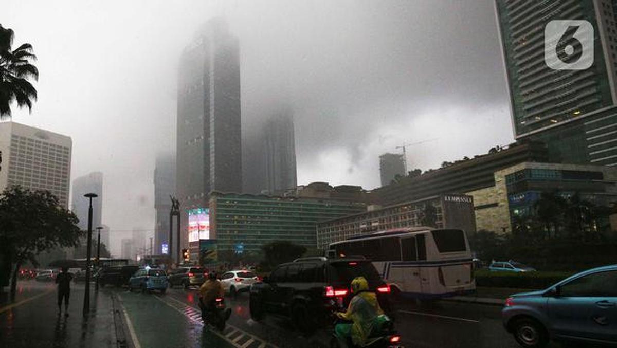 Cuaca Hari Ini Jumat 6 Februari 2026: Langit Pagi Jabodetabek Diprediksi Berawan Tebal