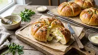 Resep Bread Garlic Cheese Korea yang Lumer dan Gurih