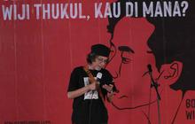 FOTO: Memperingati Ulang Tahun ke-60 Wiji Thukul yang Hilang dan Tak Pernah Kembali