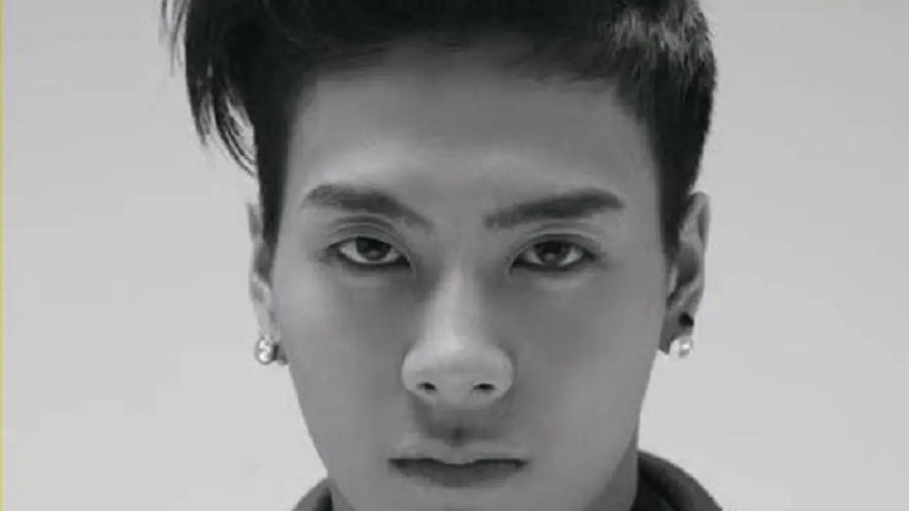 Jackson GOT7 manampik dirinya terlibat skandal video porno.