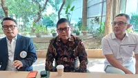 Hasto Tunggu Jawaban BGN soal Data Kader PDIP Terlibat Program MBG