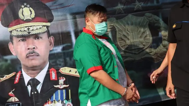 [Bintang] Reza Bukan