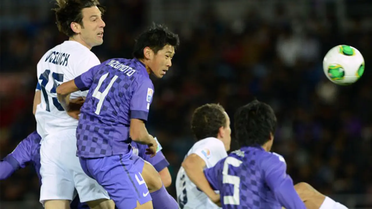 sanfrecce-hiroshima-121206.jpg