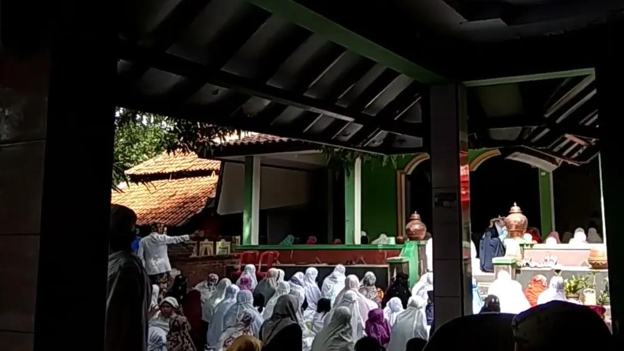 Tradisi Rebo Wekasan di Sukabumi
