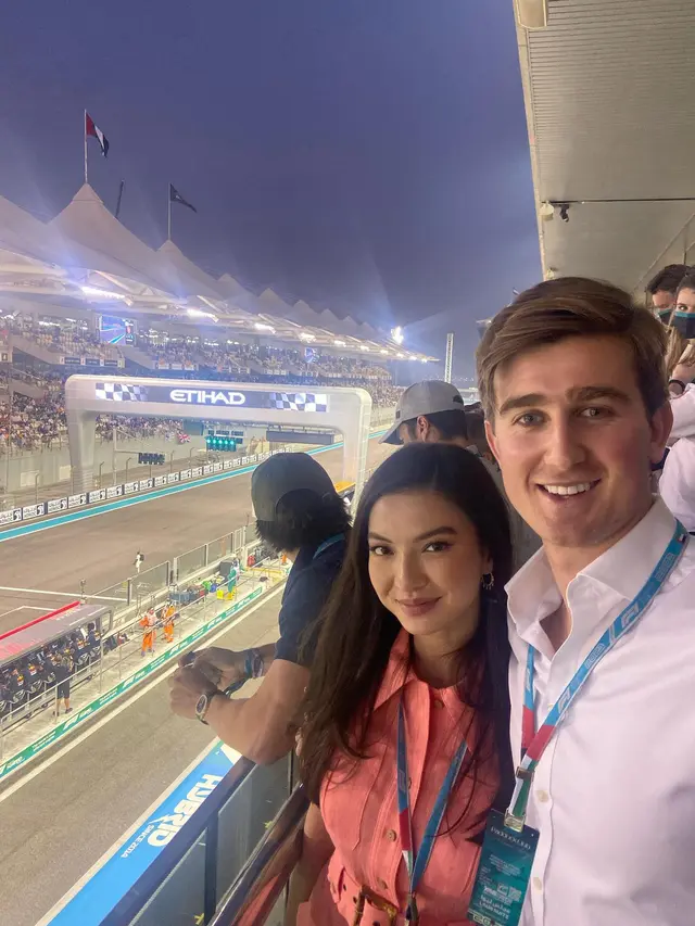 7 Momen Raline Shah Saat di Abu Dhabi, Seru Naik Yatch Hingga Nonton F1