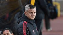 Ekspresi manajer Manchester United (MU) Ole Gunnar Solskjaer saat dikalahkan Wolverhampton Wanderers, Rabu (3/4/2019) dini hari WIB. (AFP/Paul Ellis)
