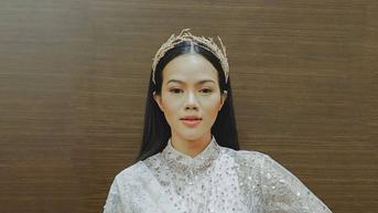Batal Manggung di Surabaya, Yura Yunita Undang Para Penggemar untuk Datang ke Hotel Tempatnya Menginap dan Gelar Showcase Intim