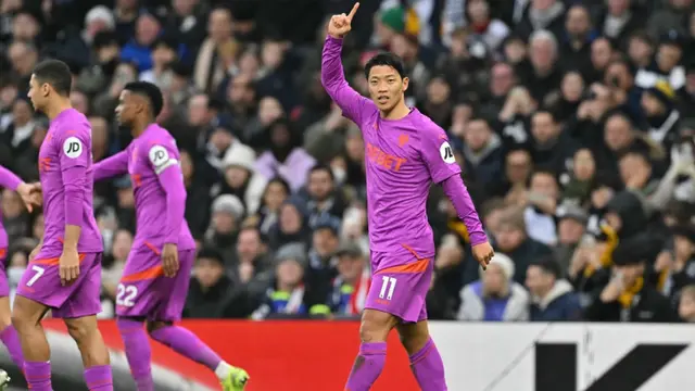 Hwang Hee-chan, Wolves