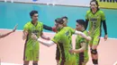 <p>Selebrasi para pemain Jakarta STIN BIN, Stefan Kovacevic (tengah) dkk setelah mencetak angka saat menghadapi Jakarta Bhayangkara Presisi pada laga seri keempat putaran pertama PLN Mobile Proliga 2024 di GOR Tri Dharma Petrokimia, Gresik, Jawa Timur, Jumat (17/5/2024). Jakarta STIN BIN menang 3-1 (14-25, 25-21, 25-20 dan 25-21). (Dok. PBVSI)</p>