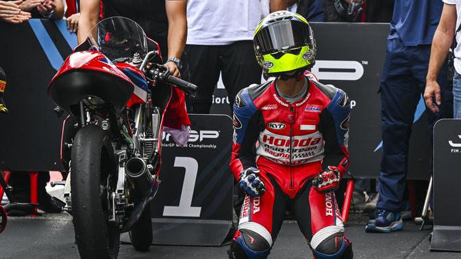 Kiandra Ramadhipa Luar Biasa, Juara Race 2 Red Bull Rookies Cup 2026 Jerez usai Start dari Posisi 17