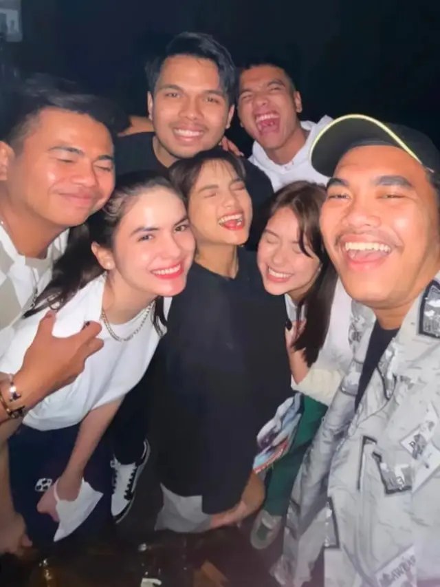 Fadly Faisal dan Rebecca Klopper