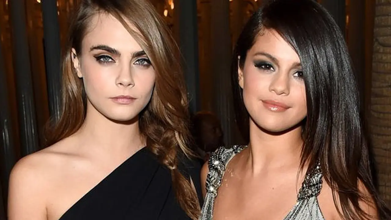 Cara Delevingne dan Selena Gomez  