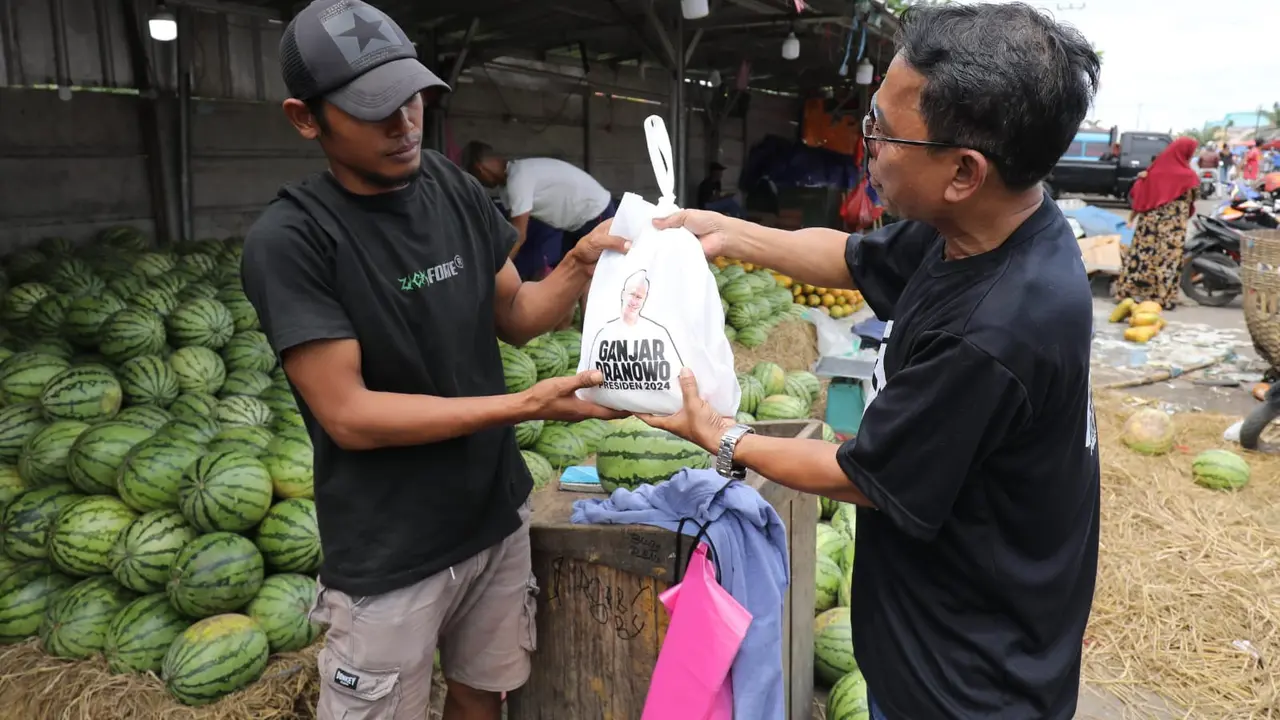 Ribuan Sembako untuk Pedagang Pasar Rau Serang (Istimewa)