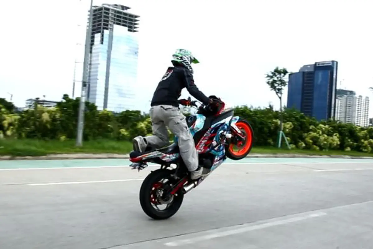 Ubahan Mendasar untuk Motor Freestyler Pemula