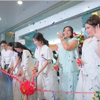 Hadir di pusat Jakarta, Berseri Clinic jadi solusi masyarakat untuk merawat kesehatan gigi dan mulut.