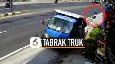 HILANG KENDALI, PEMOTOR TABRAK TRUK PARKIR