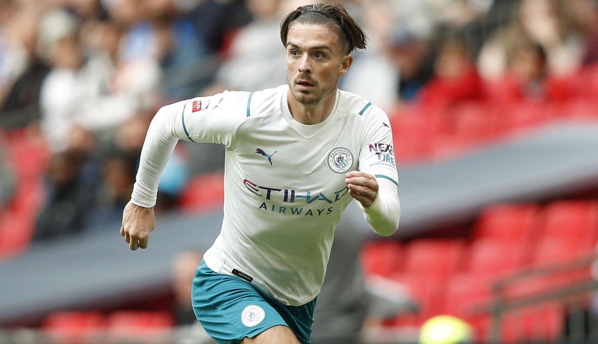 Pemain berkebangsaan Inggris tersebut bermain baik dengan skuat The Citizen yang belum menurukan kekuatan penuh. Sayangnya Manchester City harus tunduk oleh Leicester City lewat tendangan pinalti Kelechi Iheanacho. (Foto: AFP/Adrian Dennis)