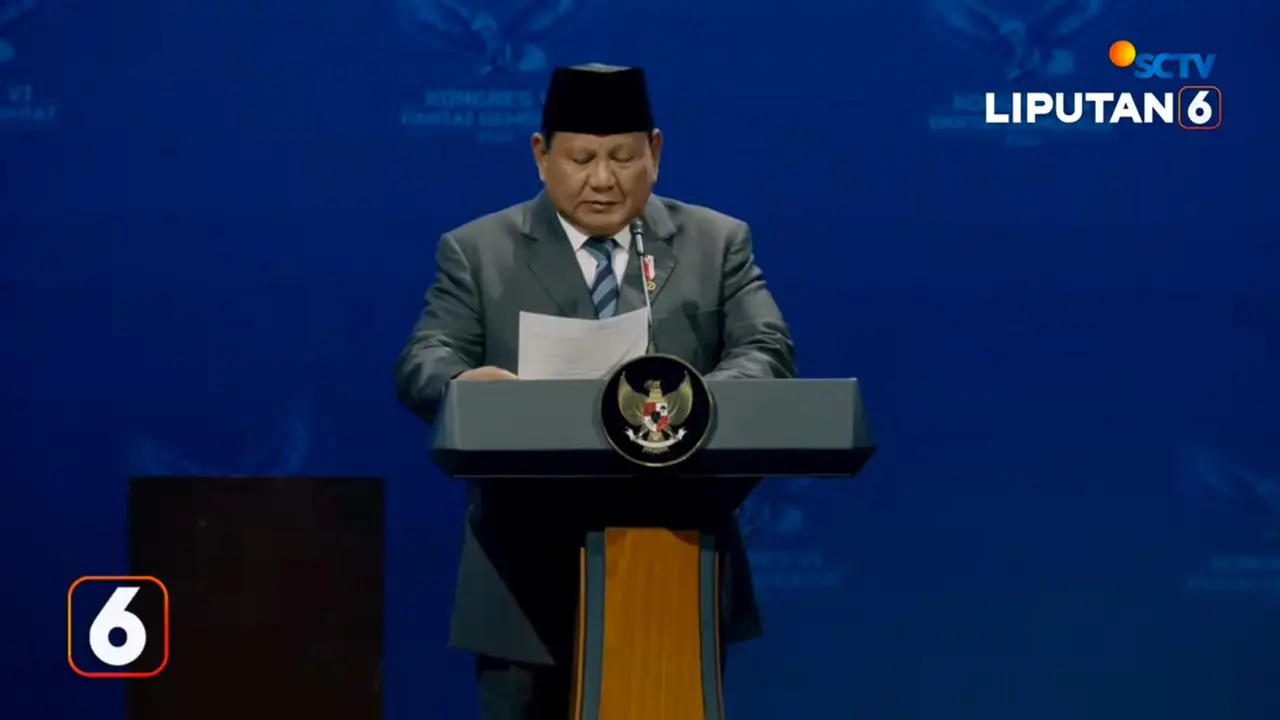 Presiden Prabowo Subianto saat menghadiri penutupan Kongres VI Partai Demokrat di Hotel Ritz Carlton Jakarta, Selasa (25/2/2025).