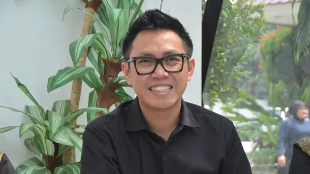 [Bintang] Eko Patrio dan Anak-anak