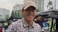 Video Shin Tae-yong main golf beredar setelah ia dipecat sebagai pelatih Timnas Indonesia. (dok. tangkapan layar video X @AerinaEXO/https://x.com/AerinaEXO/status/1877708346855207287/video/1)