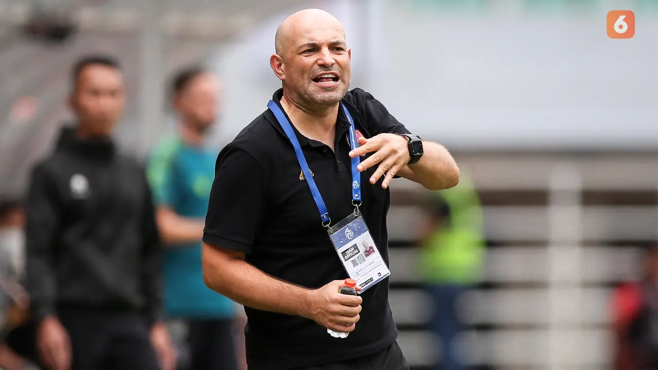 Persib Bandung vs PSM Makassar BRI Liga 1 2022/2023