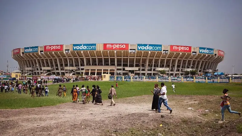 Stadion Martyrs yang berkapasitas 80.000 tempat duduk di ibu kota RD Kongo, Kinshasa, lokasi konser maut penyanyi musik gospel dan pendeta Mike Kalambay. (AFP/Arsip)