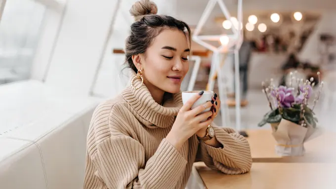 wanita oktober sikap elegan