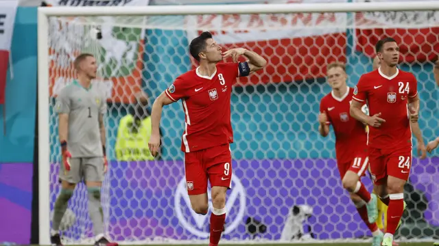 Foto Piala Eropa: Swedia Lolos ke 16 Besar Euro 2020 sebagai Juara Grup E usai Menang Dramatis atas Polandia 3-2