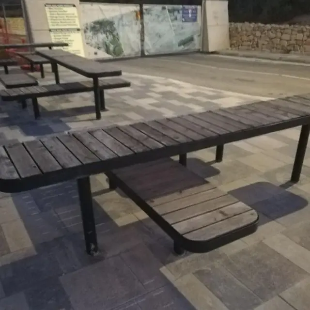 6 Potret Arsitektur Bangunan Nyeleneh Ini Bikin Pusing Sekaligus Geleng Kepala