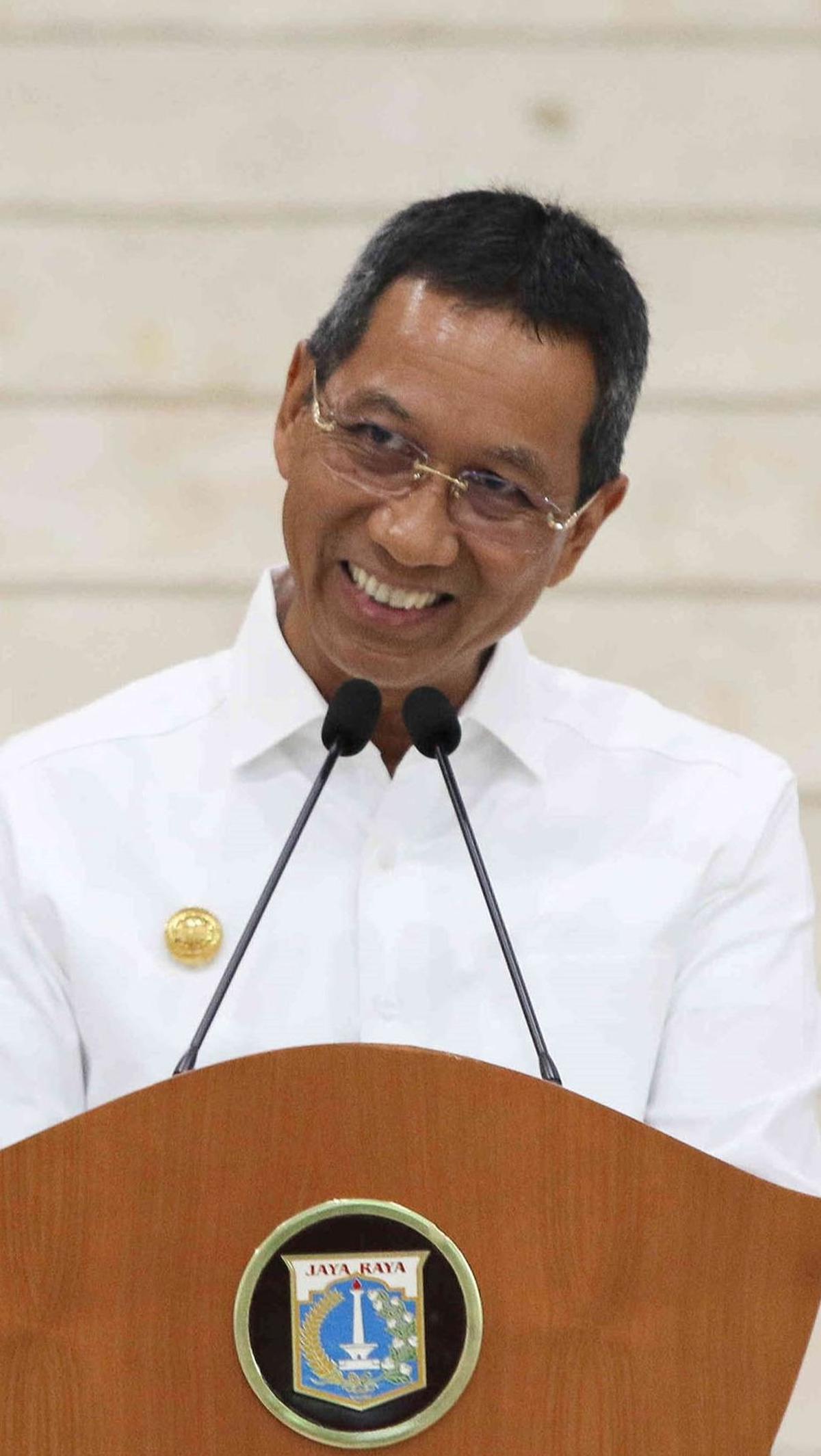 "Kedubes AS, saya sudah bicara dengan Pak Dirjen Amerop. Sedang dikomunikasikan dengan baik oleh Kementerian Luar Negeri ke Kedubes AS," kata Penjabat (Pj) Gubernur DKI Jakarta Heru Budi Hartono di Jakarta Pusat, Kamis (8/6).