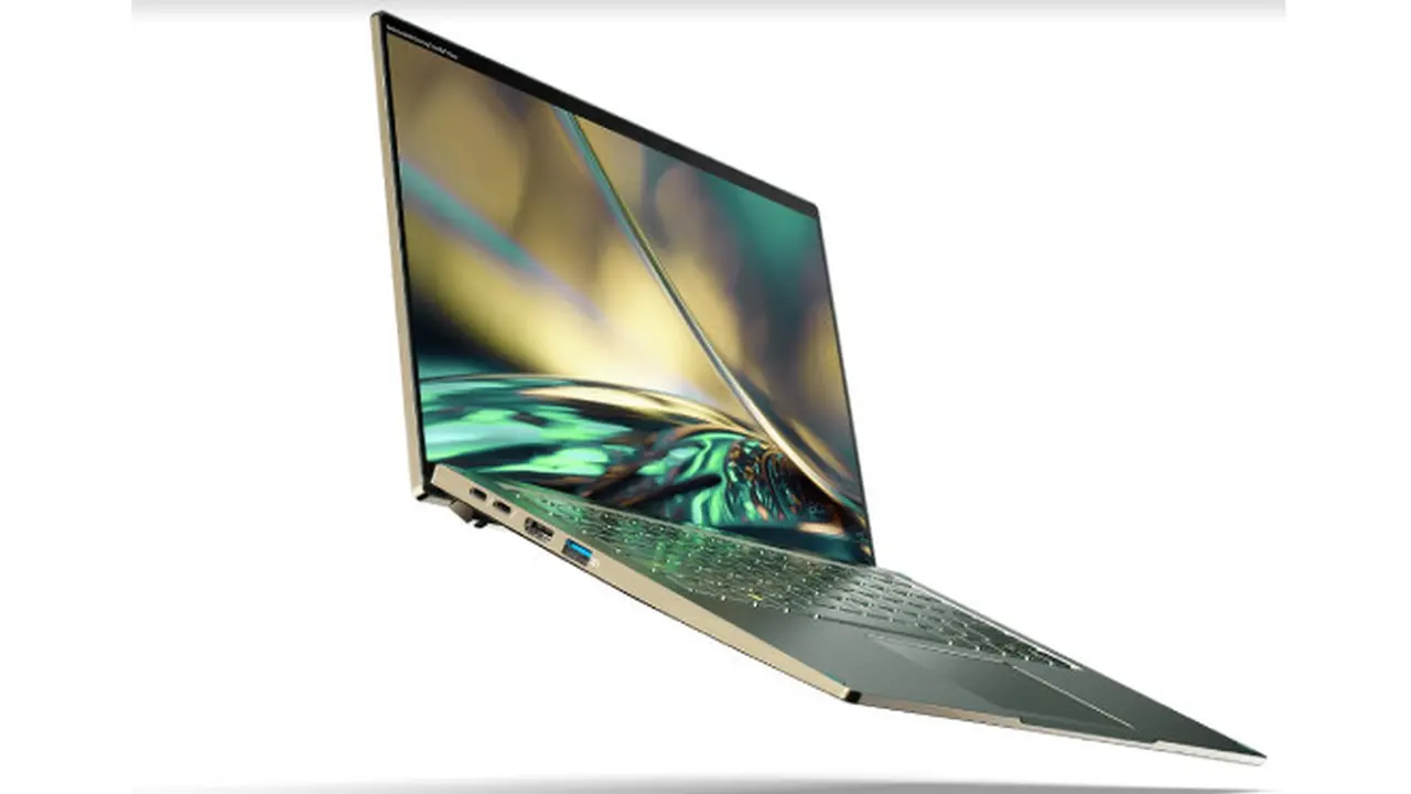 Acer Swift 5 Aerospace. Dok: Acer