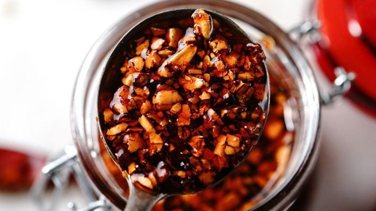 Ciptakan Sensasi Pedas dengan 5 Resep Makanan Pakai Chili Oil, Rasanya Pedas Menggigit dan Bikin Ketagihan