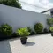 8 Inspirasi Halaman Rumah dengan Batu Kerikil Putih, Mudah Ditiru dan Hemat Anggaran