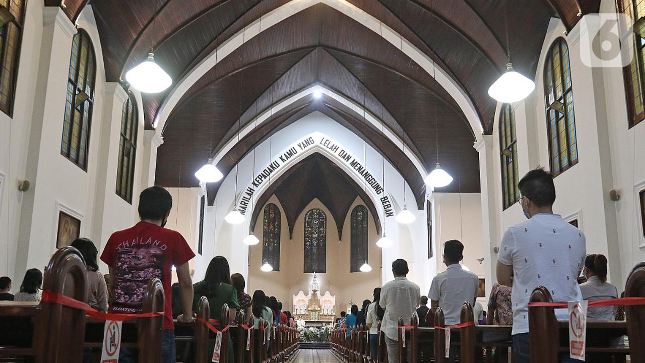 4. Gereja Katedral Santo Petrus