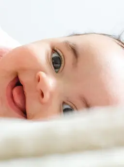 Ternyata memperhitungkan lamanya anak beraktivitas dari bangun tidur ke tidur siang serta tidur siang ke tidur malamnya sangat penting. (Foto: Unsplash.com/Daniel Thomas)