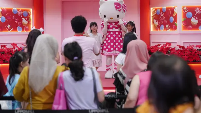 Merayakan Natal dan Tahun Bersama Hello Kitty. dok. Lippo Mall Puri